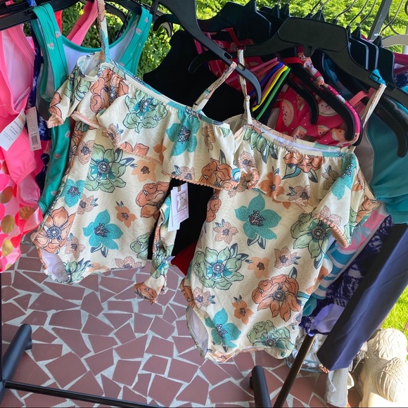 4 Nautica Checkered Dress - Picture 10 of 13